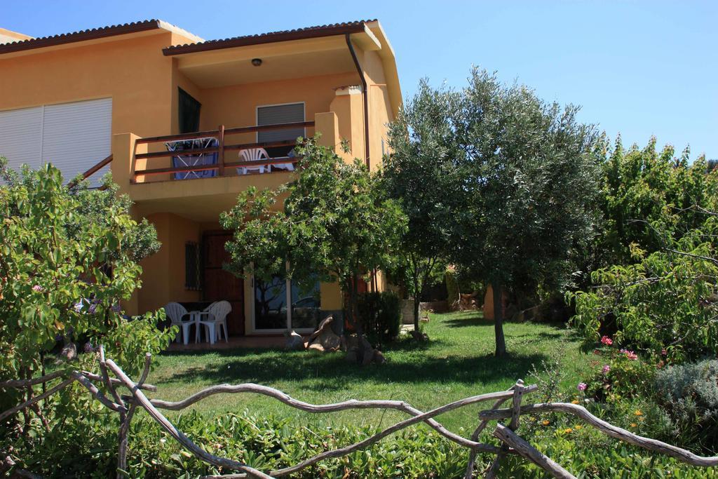 Appartamenti Salusai Trinità dʼAgultu Chambre photo