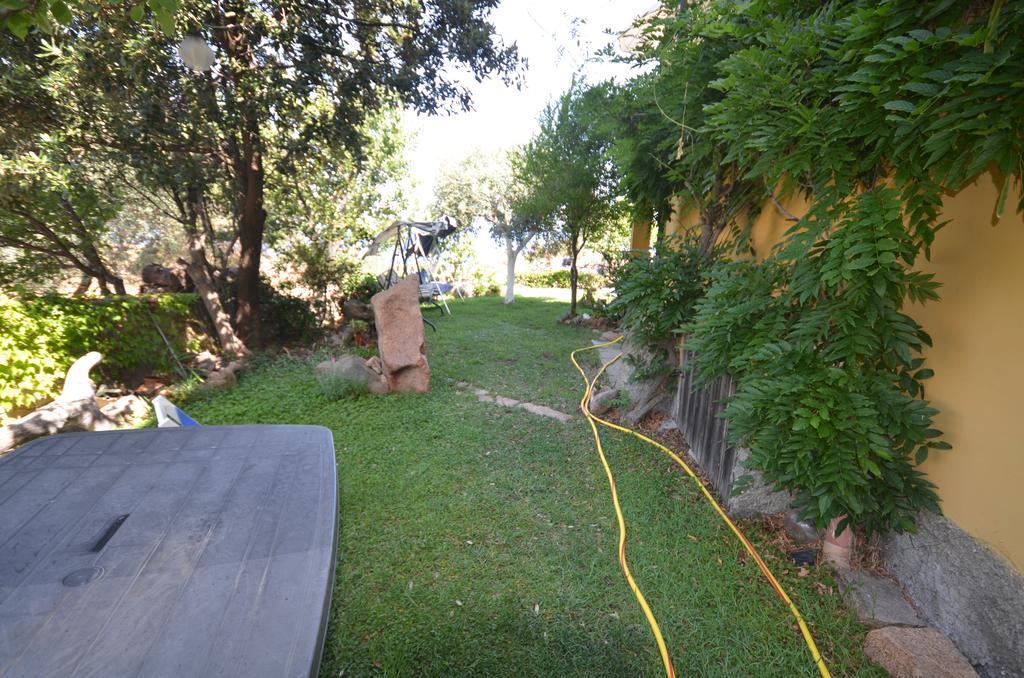 Appartamenti Salusai Trinità dʼAgultu Extérieur photo